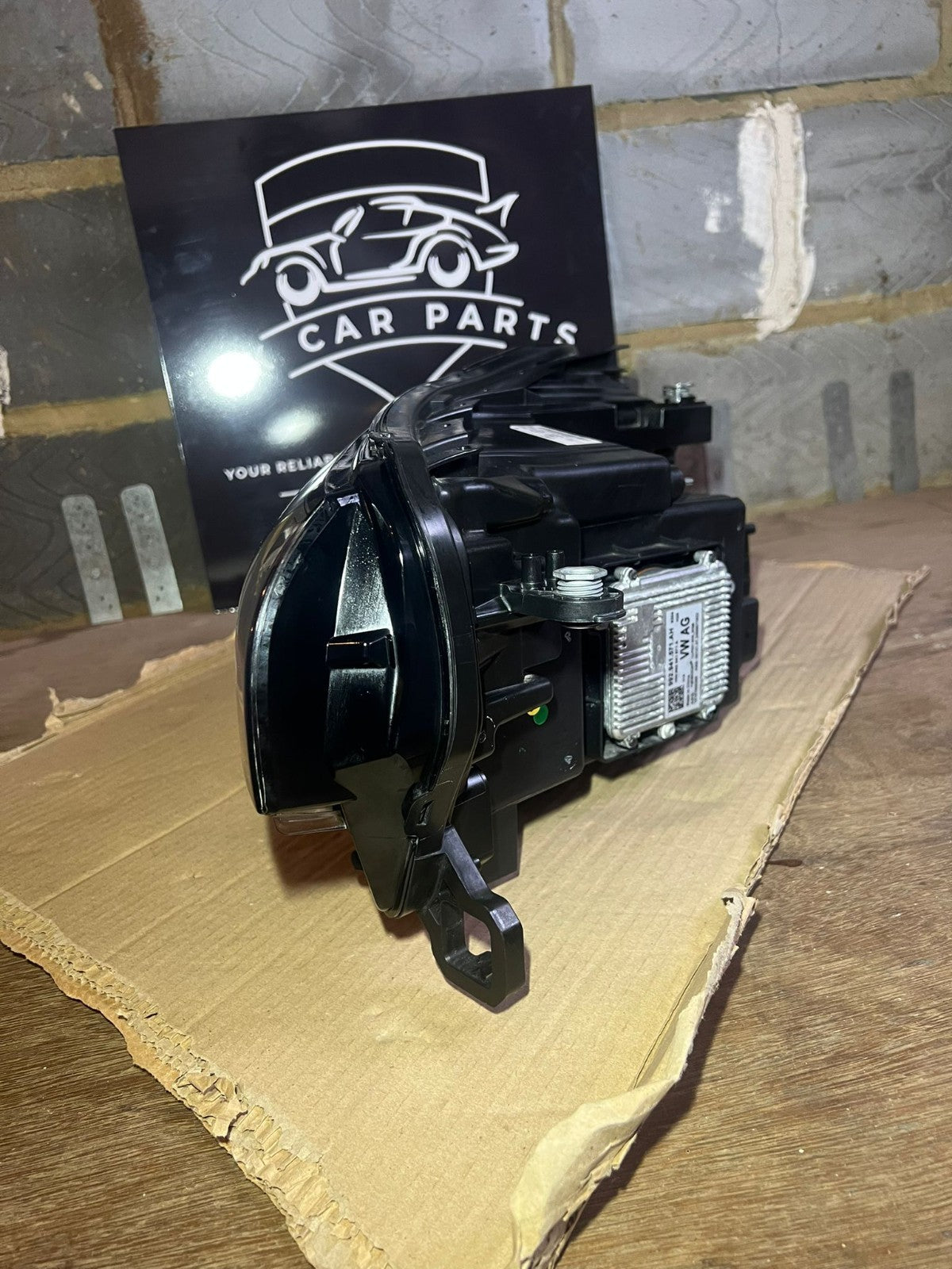 VW TIGUAN DRIVER SIDE FULL LED HEADLIGHT 2025 onwards  57G 941 036