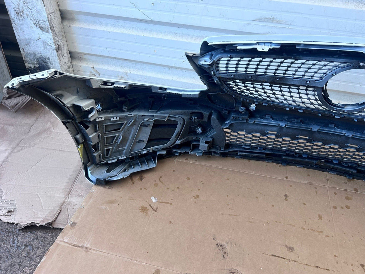 Mercedes-Benz E Class W213 2021-2024 Front Bumper with Grilles / AMG Line White