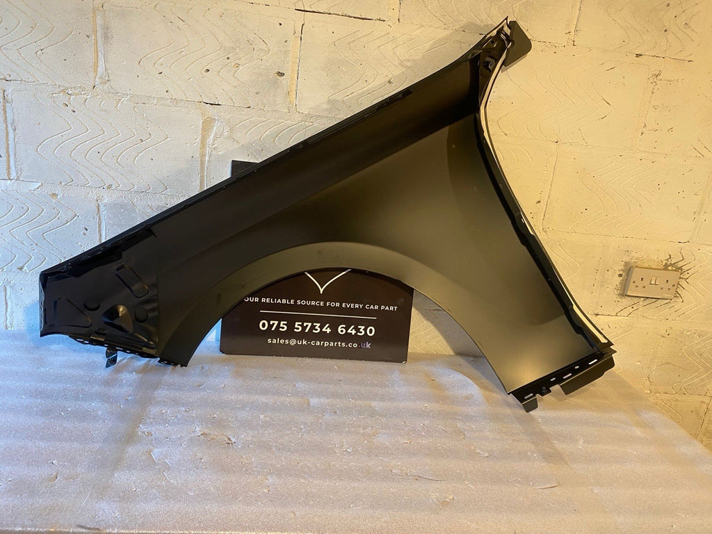 BMW 7 Series 2023-Onwards G70 Front Driver Side Wing / Aluminium