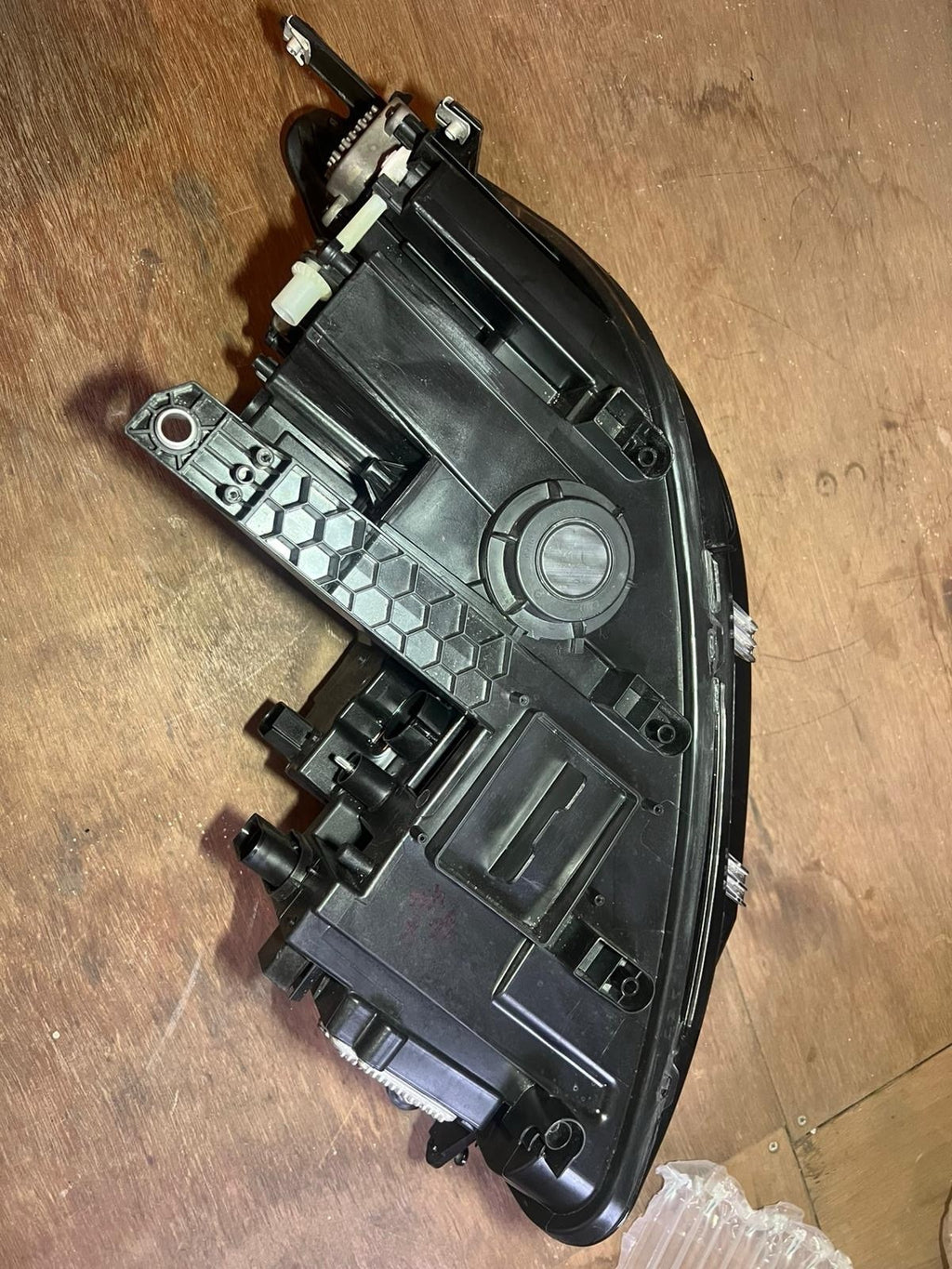 VW VOLKSWAGEN TIGUAN RIGHT DRIVER SIDE LED HEADLIGHT 2020-2024 5NC941036