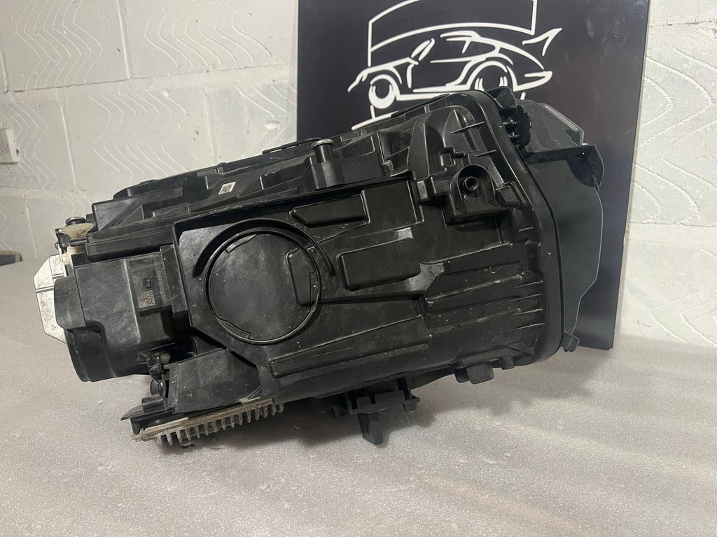 MERCEDES EQA 2022 LEFT PASSENGER SIDE LED PERFORMANCE HEADLIGHT A2439069300KZ