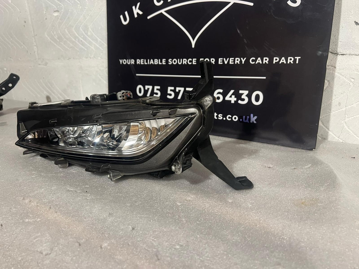 LEXUS RX450H 2016-2022 LEFT PASSENGER SIDE FOG LIGHT LED GENUINE