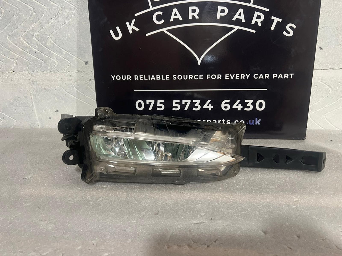 Lexus NX 300h 2014-2017 Front Right LED Fog Lamp / Driver Side Genuine