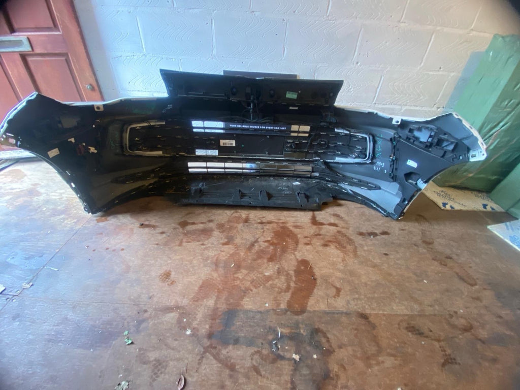 VW Tiguan 2025 Complete Front Bumper In White With Sensors And Wire Genuine