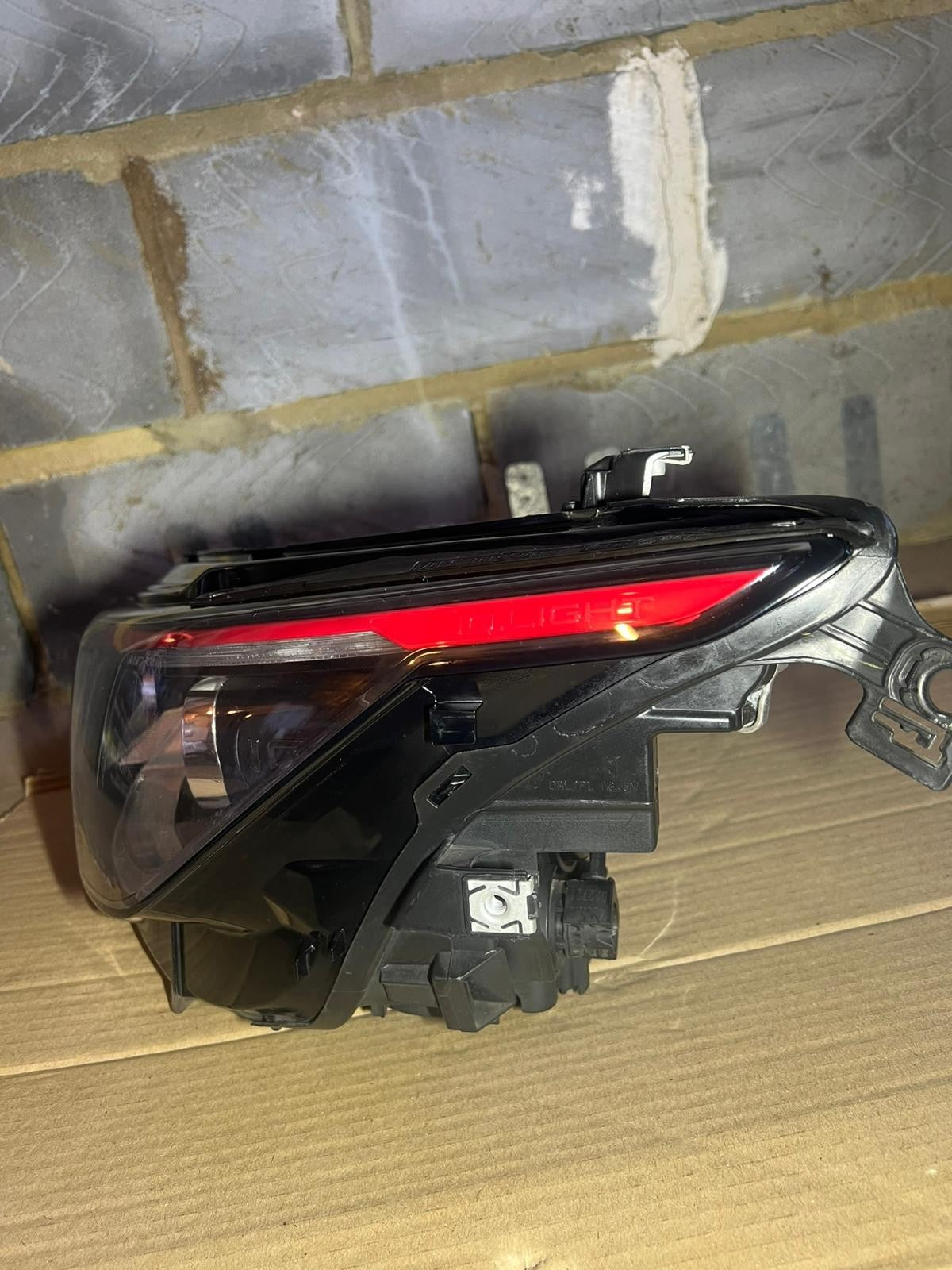 VW Golf GTI genuine headlight PASSENGER SIDE LHD FULL LED MATRIX IQ 5H1 941 059