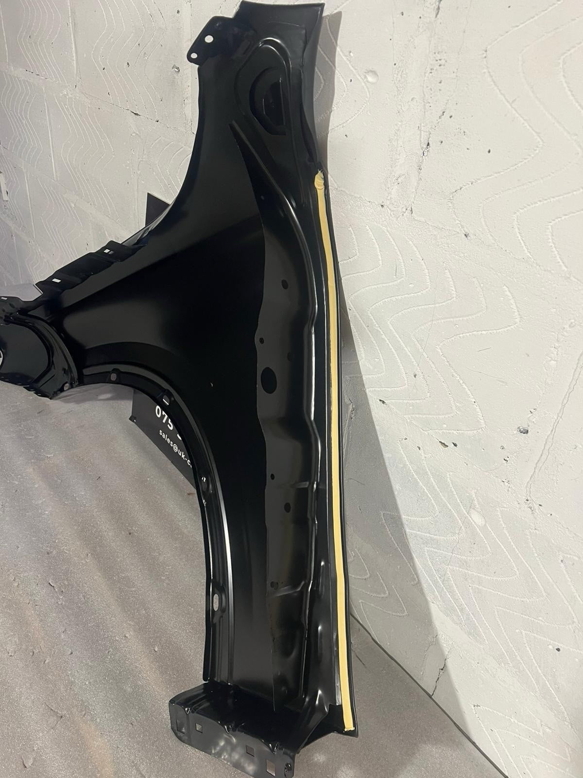 Mercedes Benz GLC W254 2020-Onwards Driver Side Wing / Aluminium