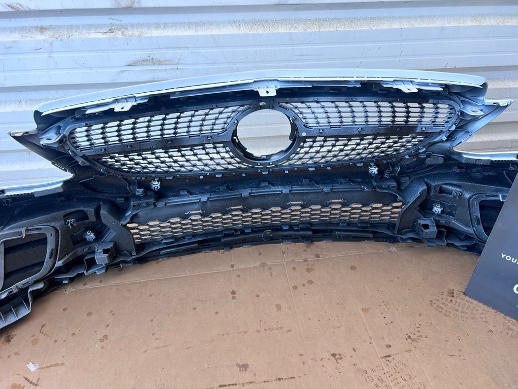 Mercedes-Benz E Class W213 2021-2024 Front Bumper with Grilles / AMG Line White