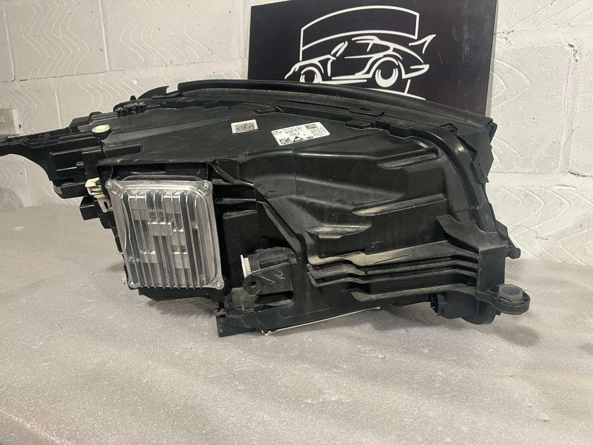 Mercedes GLS GLE X167 W167 Passenger Side LED Multibeam Headlight A1679069709