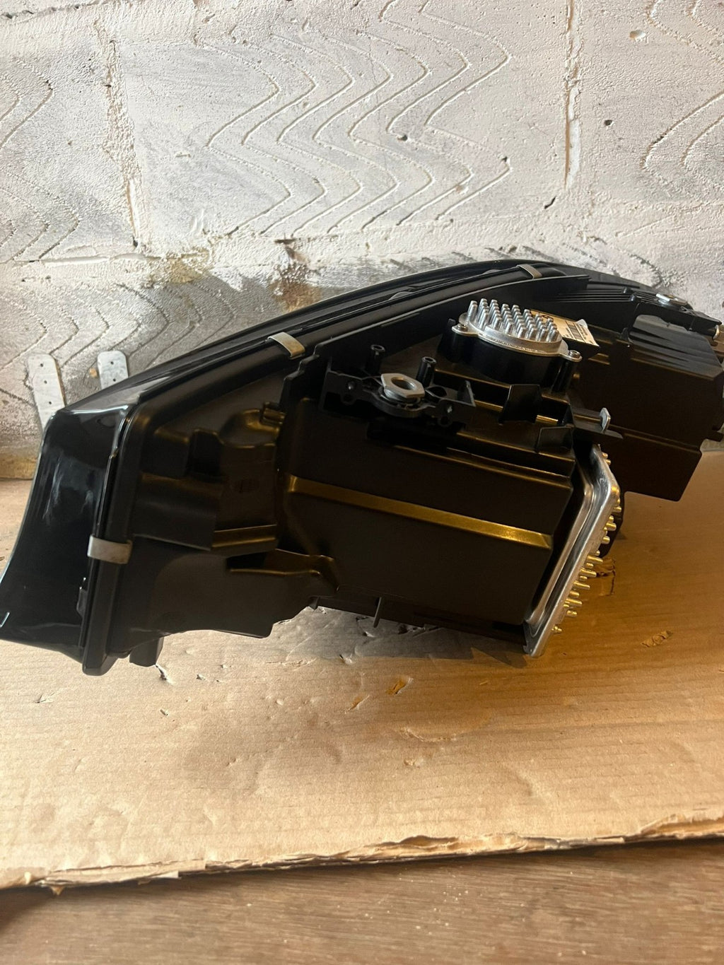 BMW 3 SERIES G20 G21 2019 - 2022 Driver side LED Headlight 5A1DB75-01