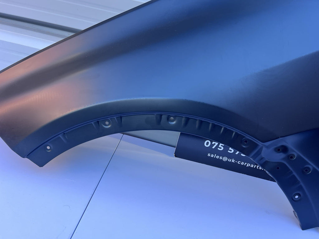 BMW X7 G07 2023- On Right front fender wing Brand New Aluminium