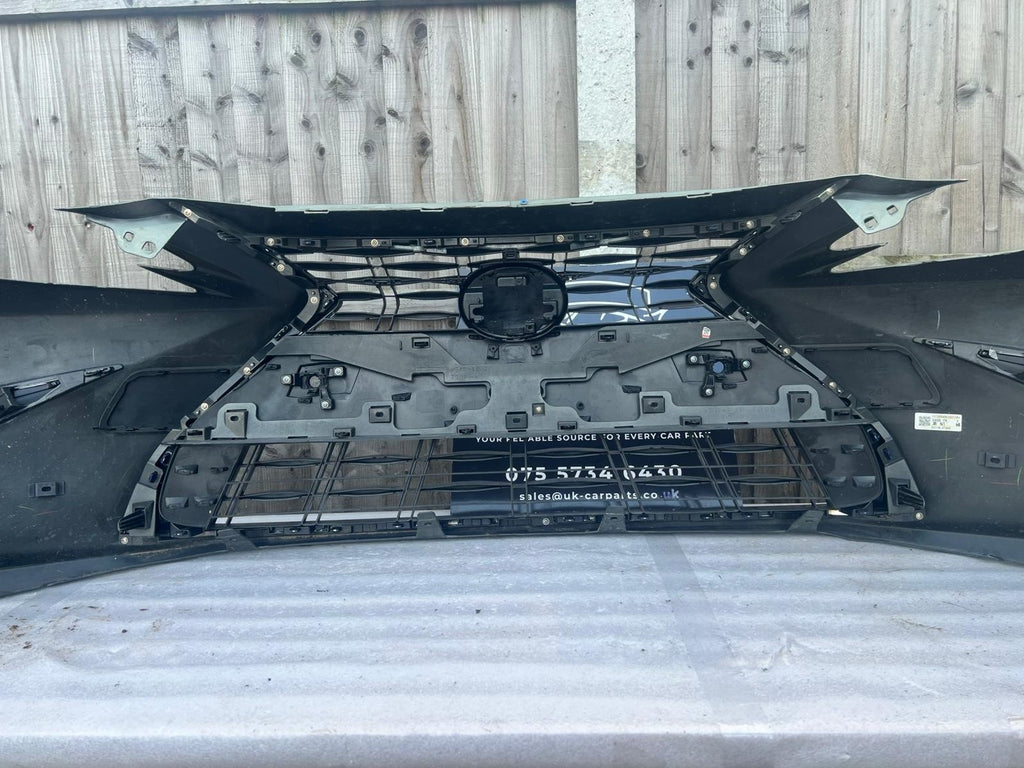 Lexus ES300h 2025 Genuine Front Bumper With Grille In Green Original