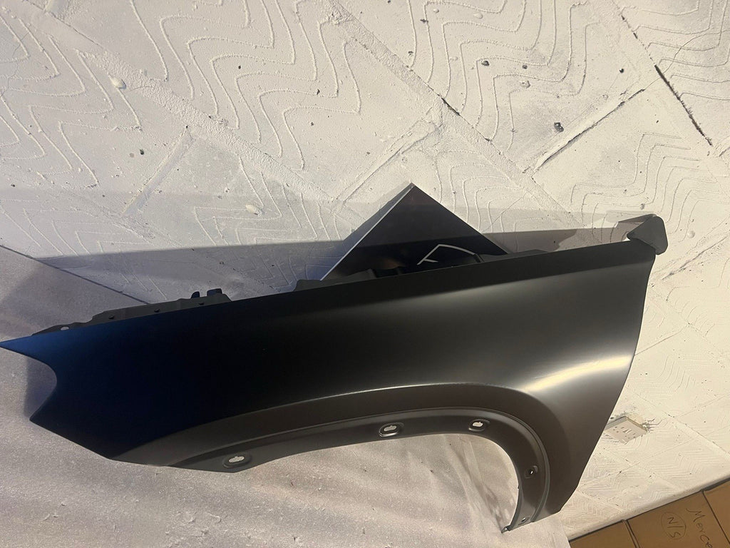 Mercedes Benz GLS W167 2018-Onwards Passenger Side Wing/ Aluminum 