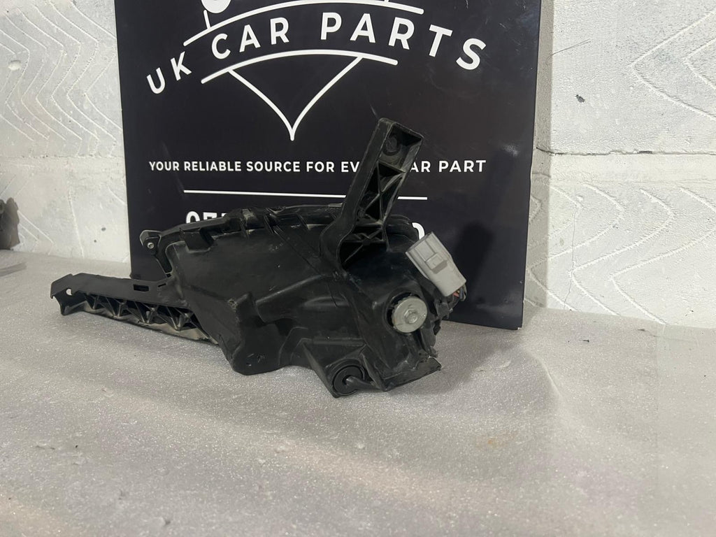 Lexus NX300H 2018-2022 Front Right LED Spot Fog Light Lamp / Driver Side Genuine