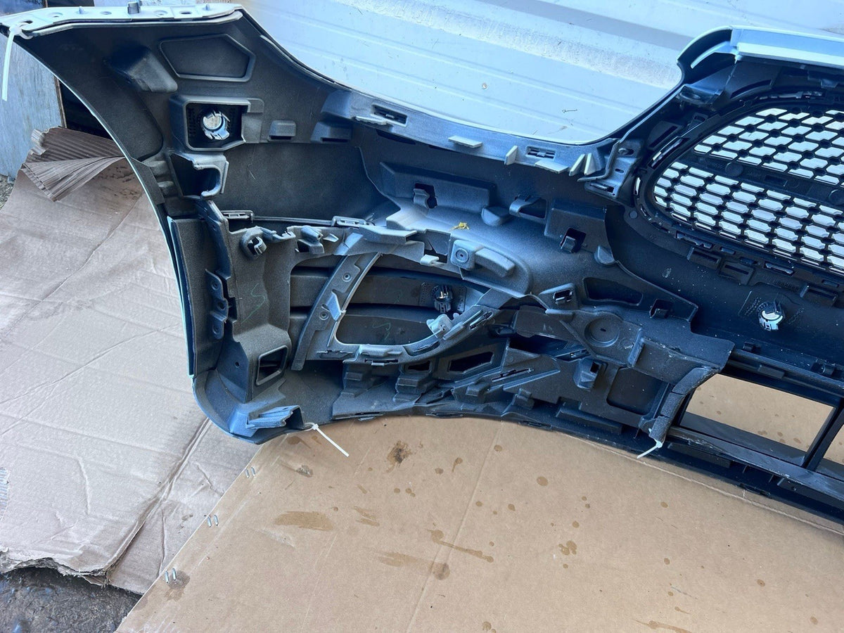 Mercedes-Benz E Class W213 2021-2024 Front Bumper with Grilles / AMG Line White