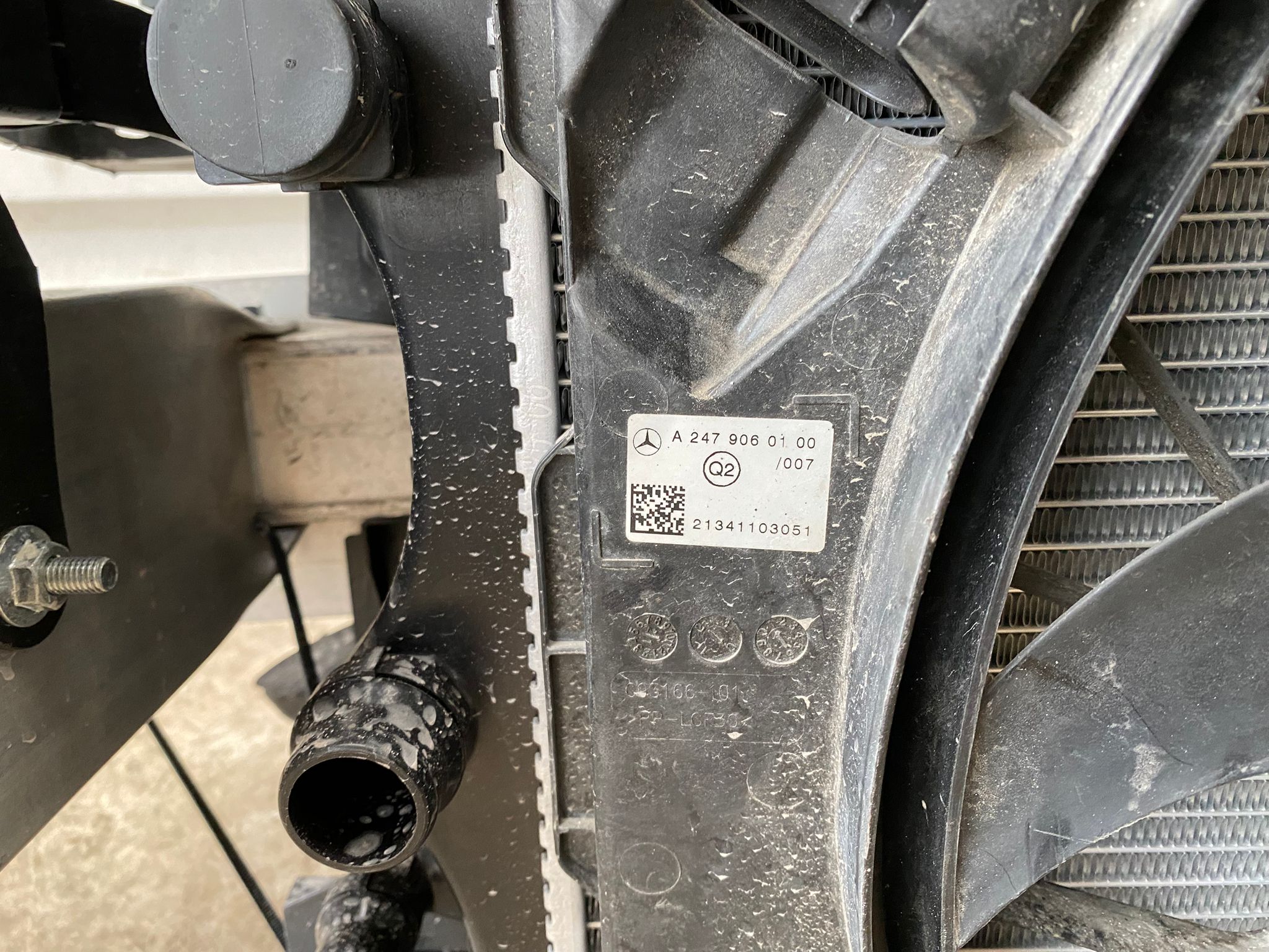 Mercedes Benz EQB W243 2021-2025 Complete Rad Pack With Slam Panel Genuine