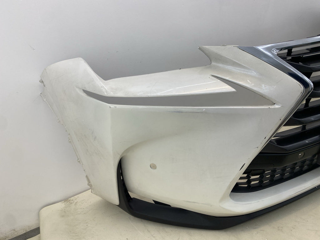 LEXUS NX 300H COMPLETE FRONT BUMPER WITH GRILL GENUINE 2014-2018