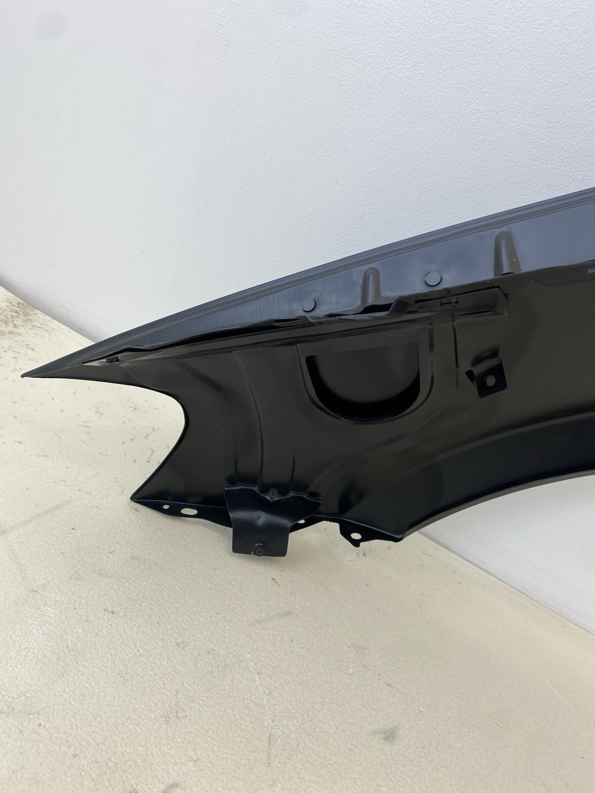 MERCEDES E CLASS W238 COUPE 2017-2023 FRONT WING RIGHT DRIVER SIDE ALUMINIUM
