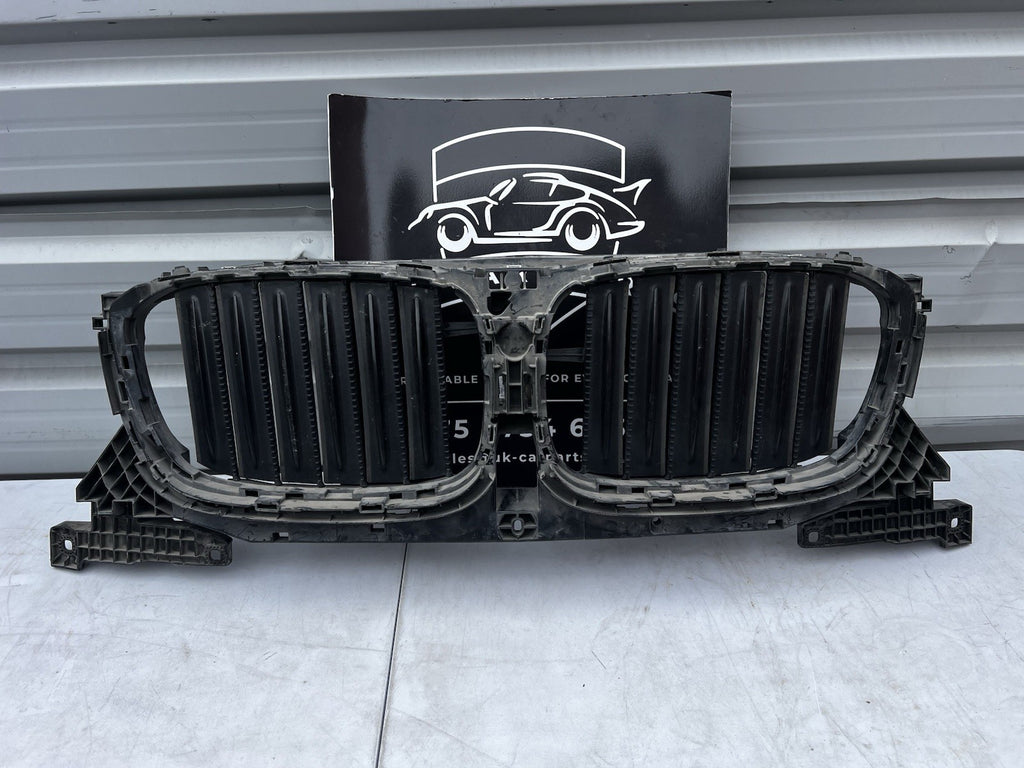 BMW X3 G01 X4 G02 2020-2024 Front Bumper Radiator Grille Active Air Shutter Comp
