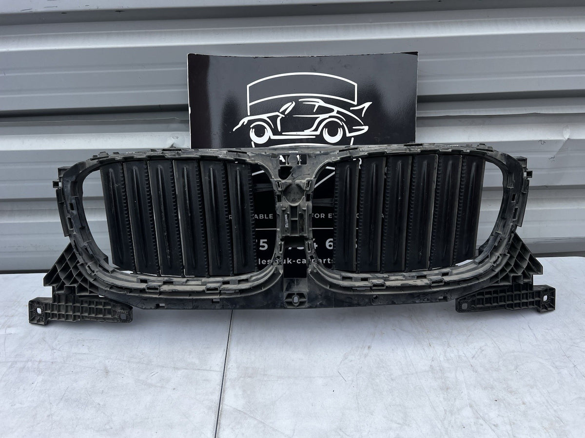BMW X3 G01 X4 G02 2020-2024 Front Bumper Radiator Grille Active Air Shutter Comp