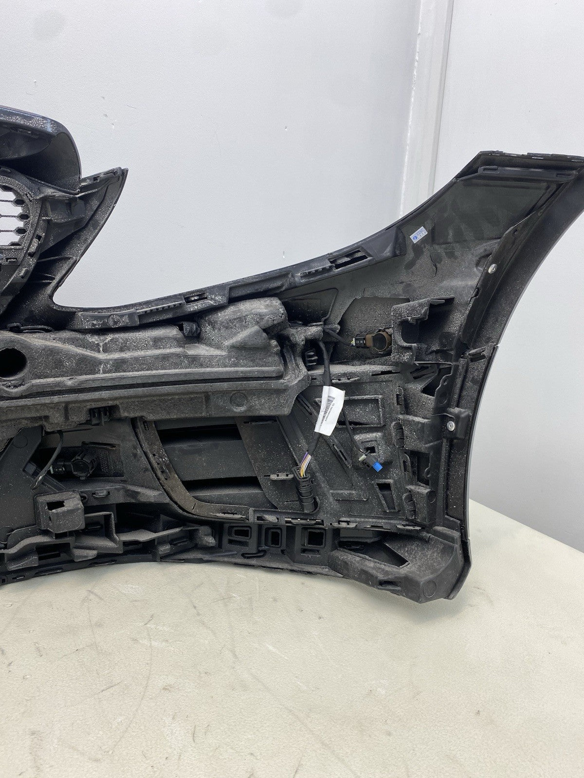 MERCEDES  W205 AMG LINE COMPLETE FRONT BUMPER WITH WIRING &SENSORS 2018 -2021