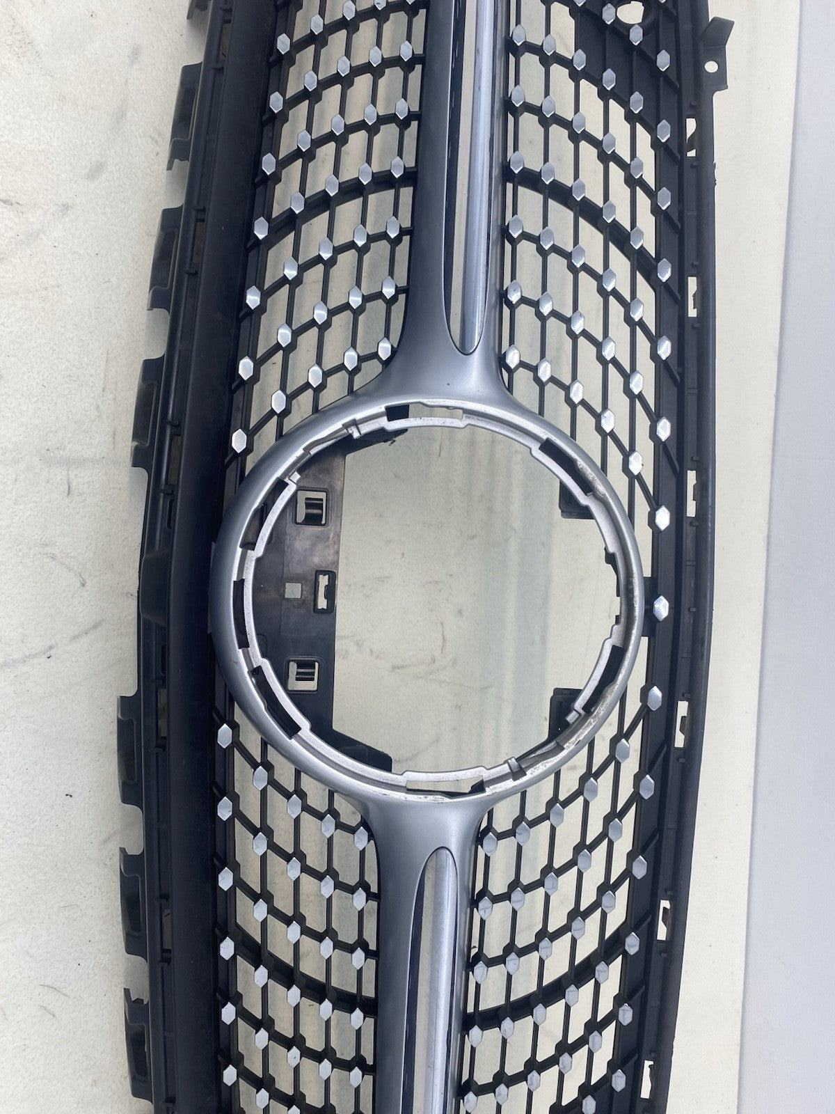 MERCEDES BENZ CLA 2019-2022 AMG W118 FRONT BUMPER MAIN GRILLE  A1188880000