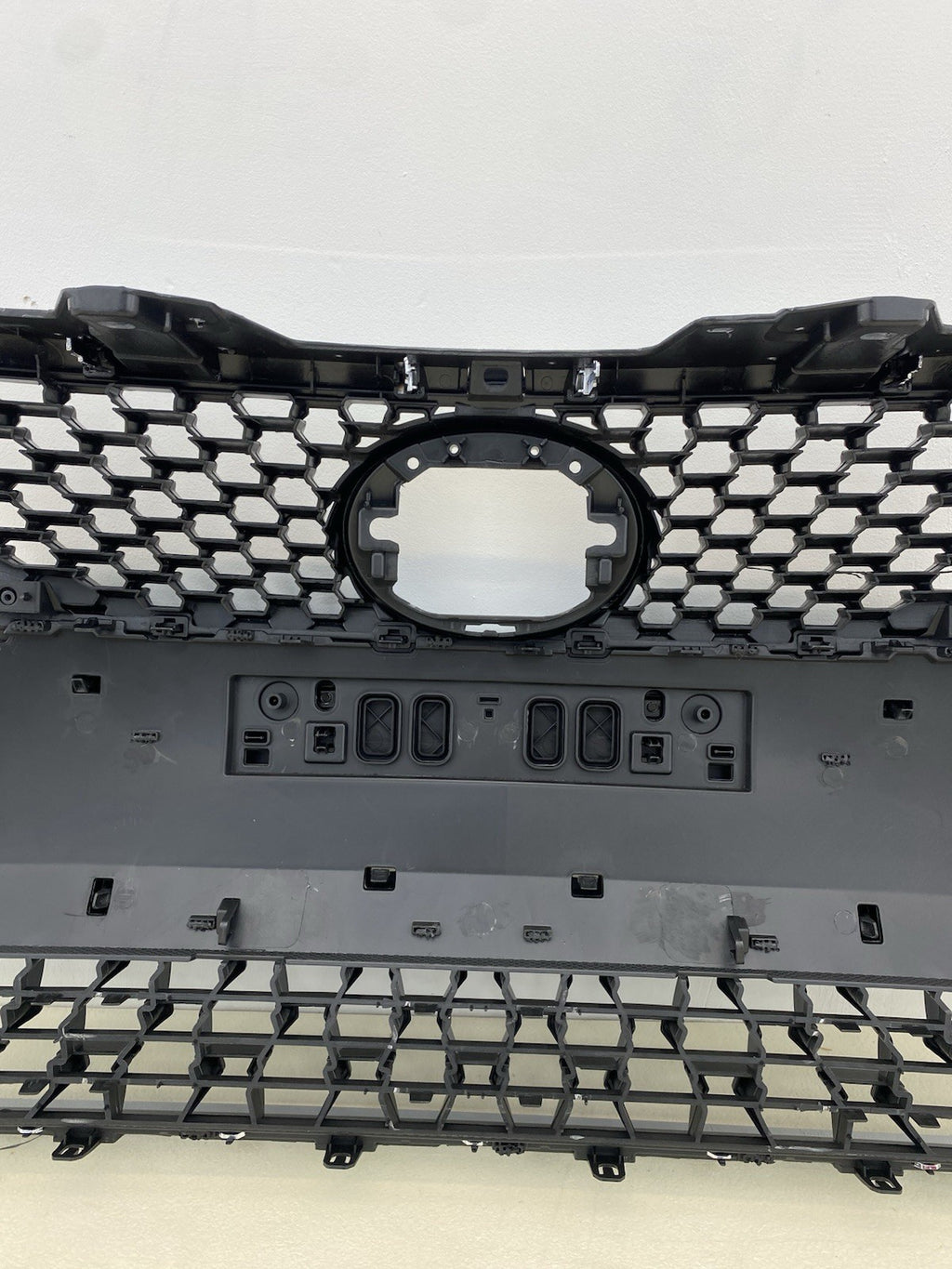 LEXUS  CT200H F SPORT FRONT BUMPER RADIATOR GRILL 2014-2022