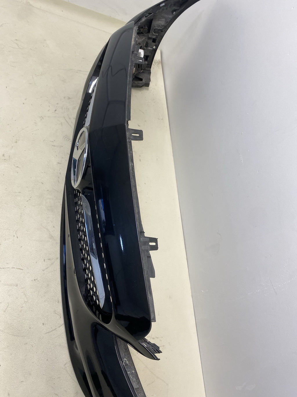 MERCEDES  W205 AMG LINE COMPLETE FRONT BUMPER WITH WIRING &SENSORS 2018 -2021