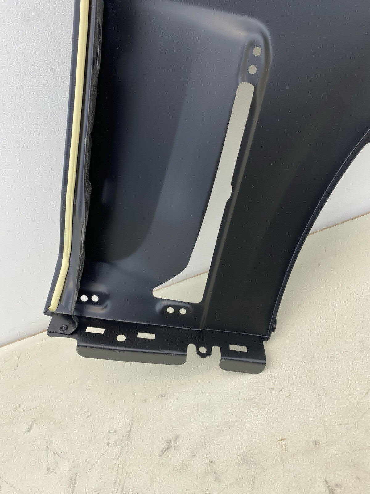 bMW 7 series G12 Front Left Wing Panel Fender Passenger Side 2019-2022 Aluminium