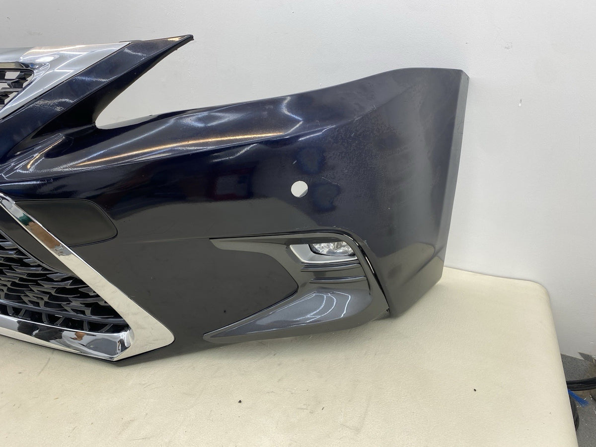 LEXUS CT200H COMPLETE FRONT BUMPER WITH GRILL& FOGLIGTHS 2018-2023