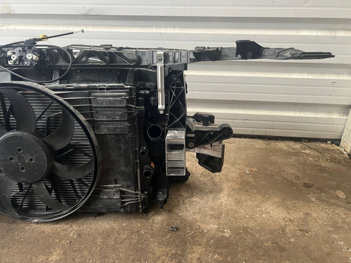 MERCEDES GLA W247 180 SPORT RADIATOR PACK 2L PETROL /2L DIESEL  2019-2022