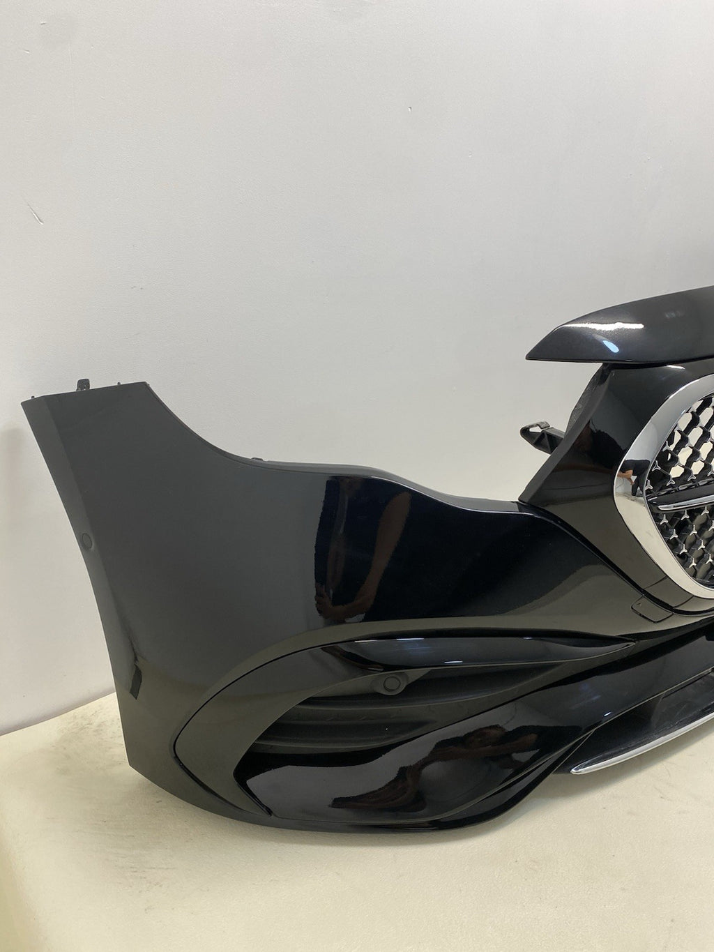 MERCEDES E CLASS W214 AMG COMPLETE FRONT BUMPER GEN WITH WIRE &SENSORS 2024 -ON