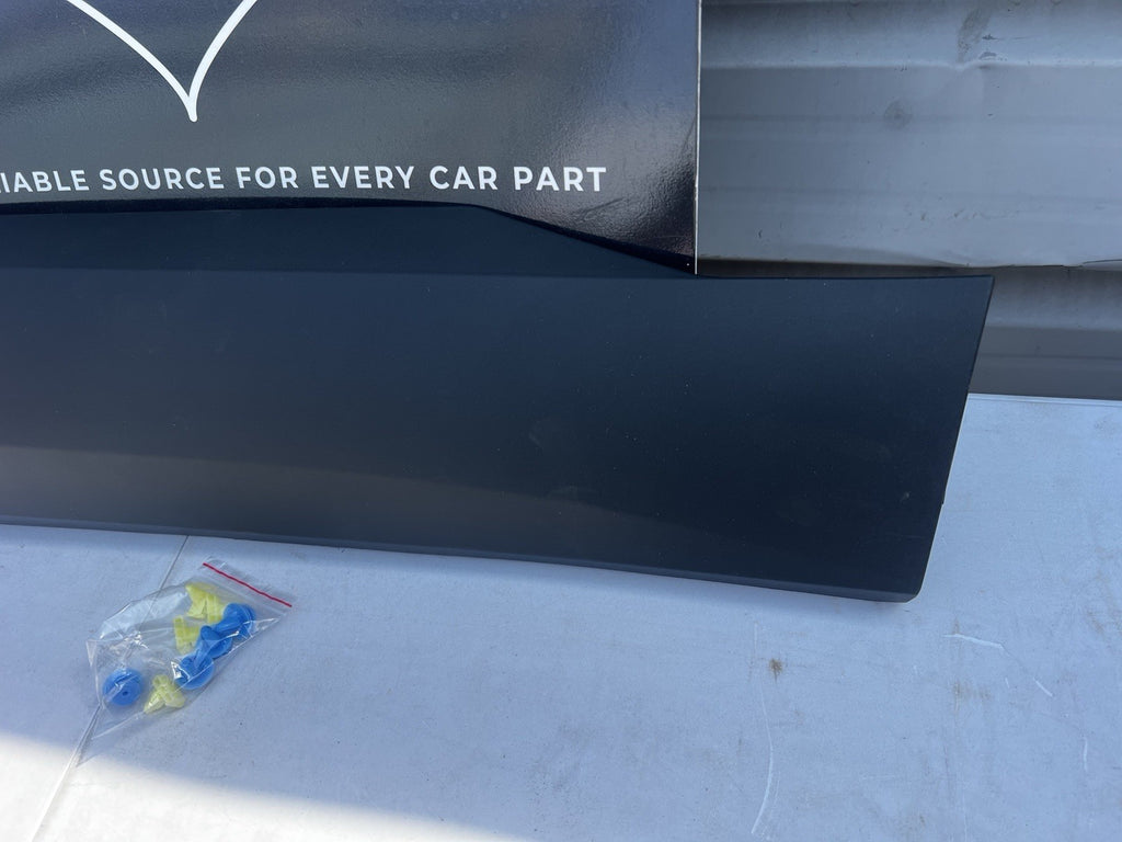 NISSAN QASHQAI 2022-24 REAR DOOR MOULDING TRIM PASSENGER SIDE 828706UA5A PRIME