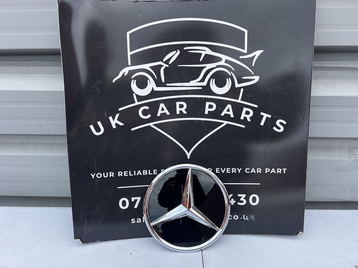Mercedes Benz E Class W213 Main Grille Badge Brand New