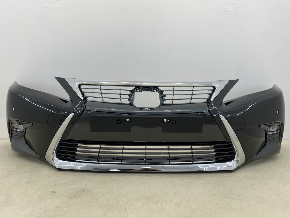 LEXUS CT200H COMPLETE FRONT BUMPER WITH GRILL & fog lights 2013-2017