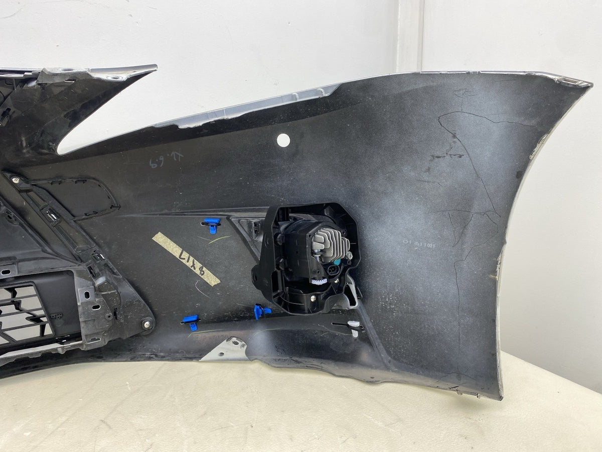 LEXUS CT200H COMPLETE FRONT BUMPER WITH GRILL& FOGLIGTHS 2018-2023