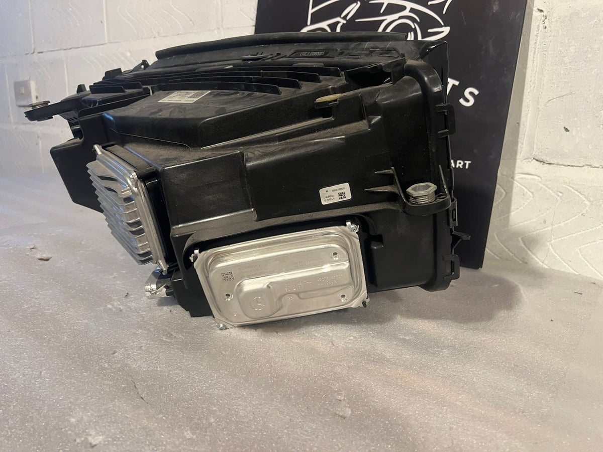 Mercedes Benz W253 GLC260 GLC300 AMG Left Front LED Headlight Genuine 2020-2025