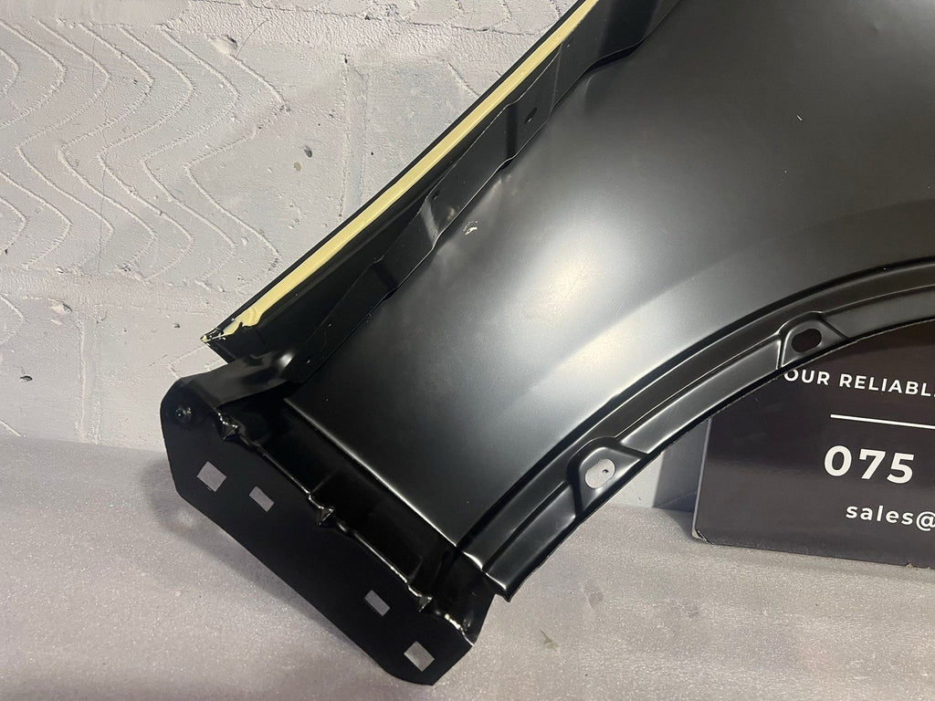 Mercedes Benz GLC W254 2022-Present Passenger Side Wing / Aluminium Brand new