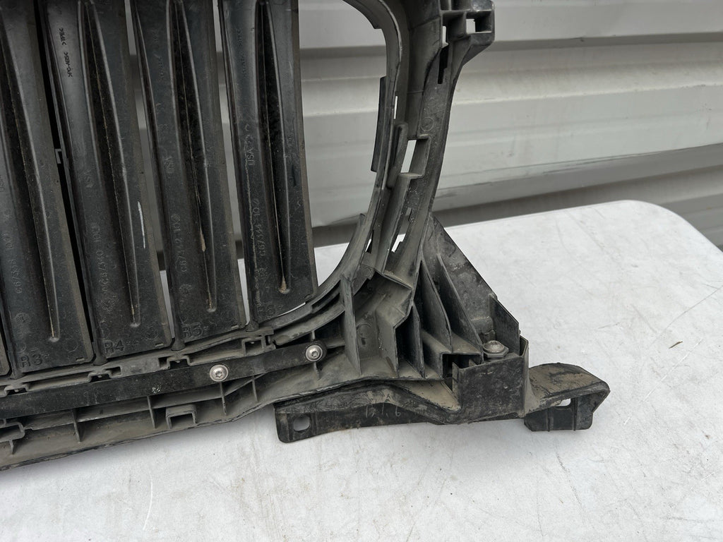 BMW X3 G01 X4 G02 2020-2024 Front Bumper Radiator Grille Active Air Shutter Comp