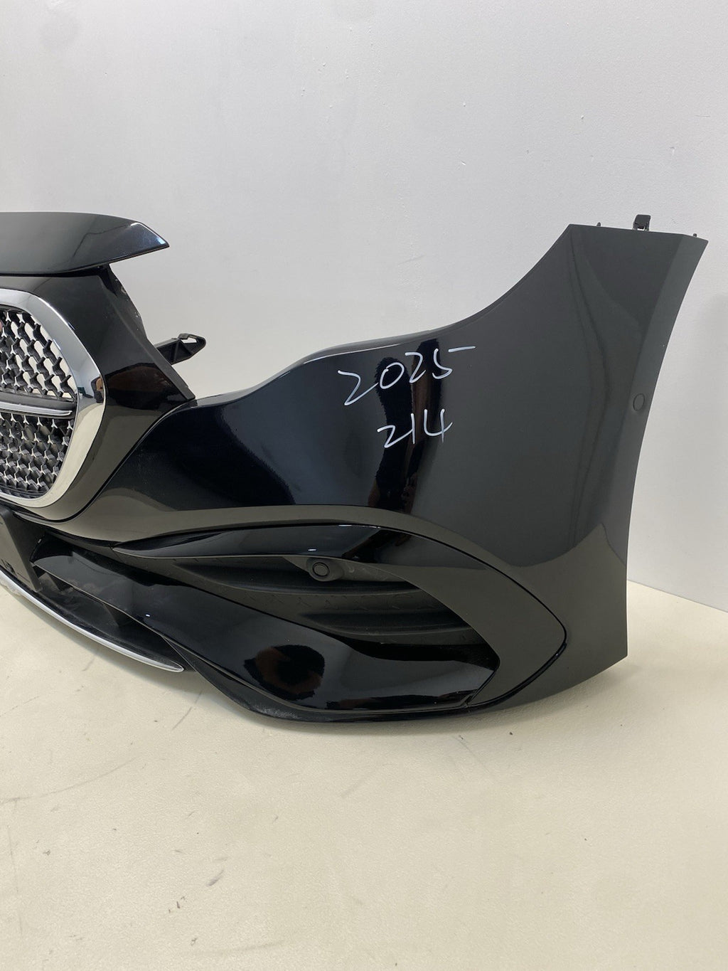 MERCEDES E CLASS W214 AMG COMPLETE FRONT BUMPER GEN WITH WIRE &SENSORS 2024 -ON