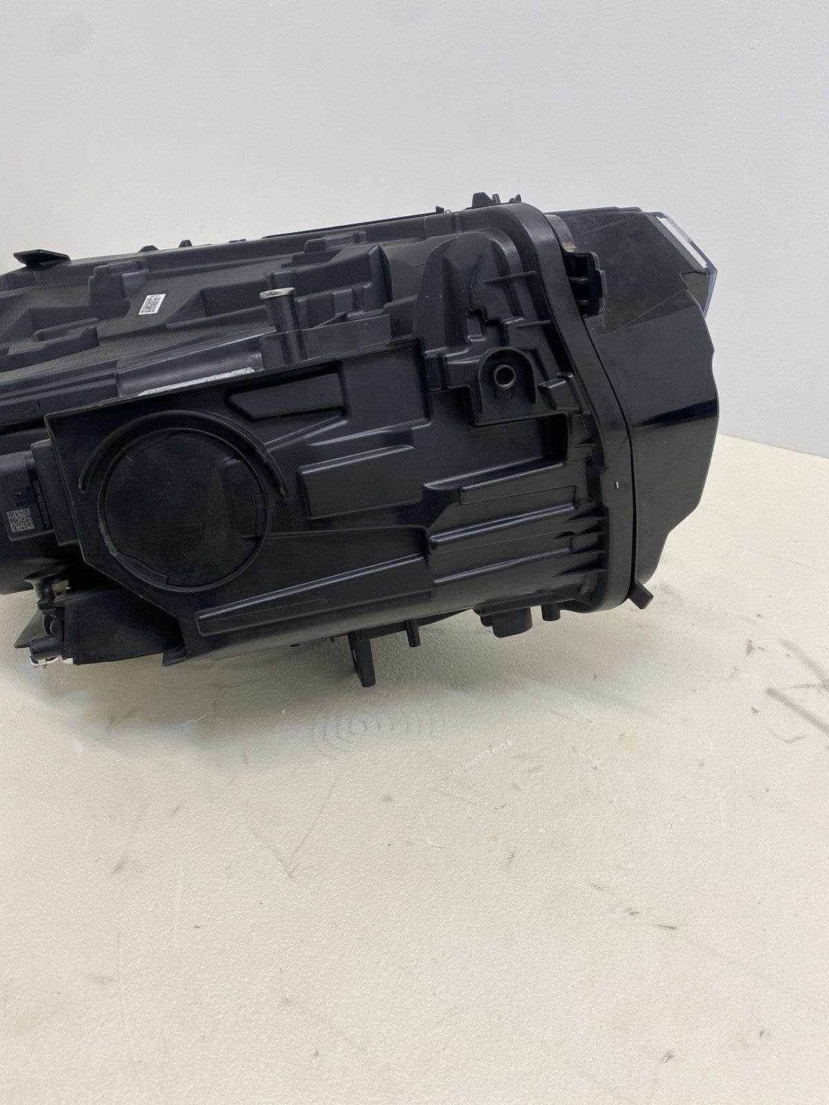 MERCEDES EQA EQB PASSENGER SIDE LEFT LED HEADLIGHT 2022-2026 GENUINE A2439063101