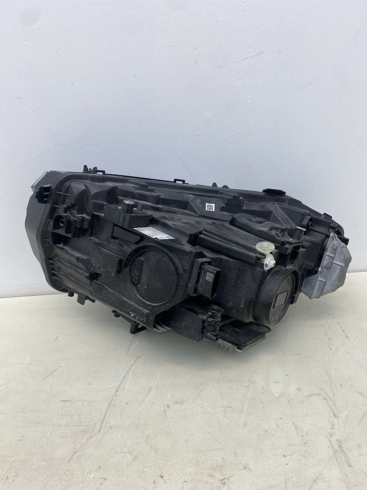 MERCEDES EQA EQB W243 DRIVER SIDE RIGHT LED HEADLIGHT 2022- 2026  A2439069400
