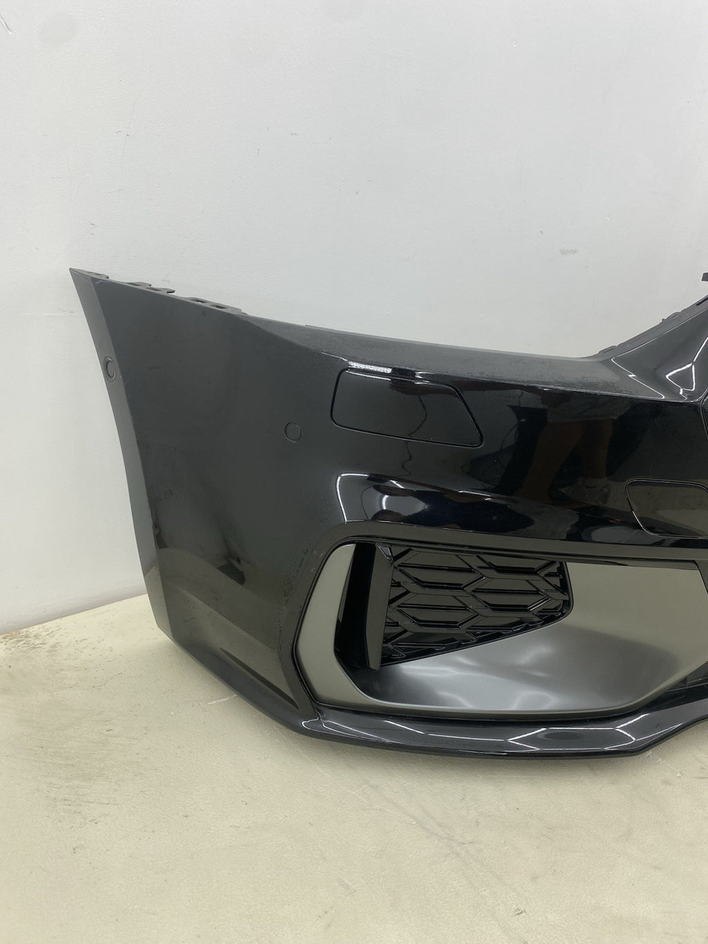 AUDI A7 / S7 2020-2025 COMPLETE FRONT BUMPER  WITH WIRE AND SENSORS GENUINE