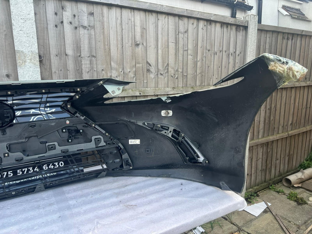 Lexus ES300h 2025 Genuine Front Bumper With Grille In Green Original