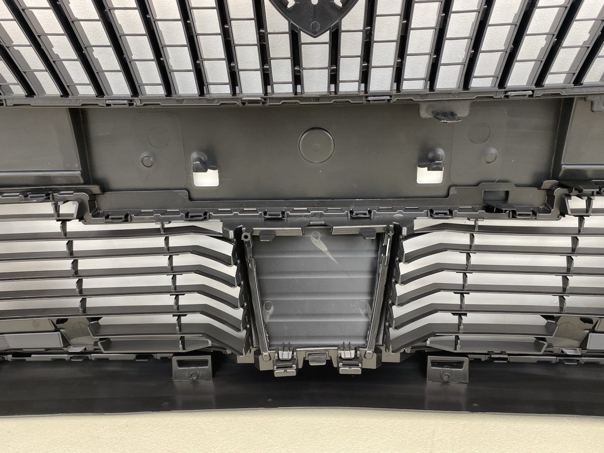 PEUGEOT 2008 COMPLETE FRONT BUMPER WITH GRILLS & TRIMS  2024-ONWORDS