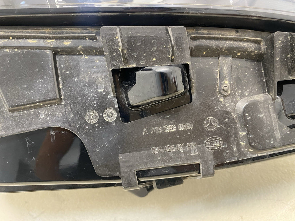 MERCEDES EQA EQB W243 DRIVER SIDE RIGHT LED HEADLIGHT 2022- 2026 A2439069400