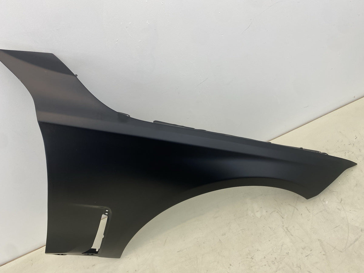 BMW 7 Series G12 Front Right Wing Panel Fender Driver Side 2019-2022 Aluminium