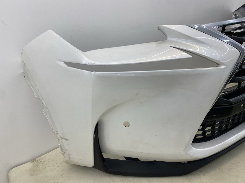LEXUS NX 300H COMPLETE FRONT BUMPER WITH GRILL GENUINE 2014-2018