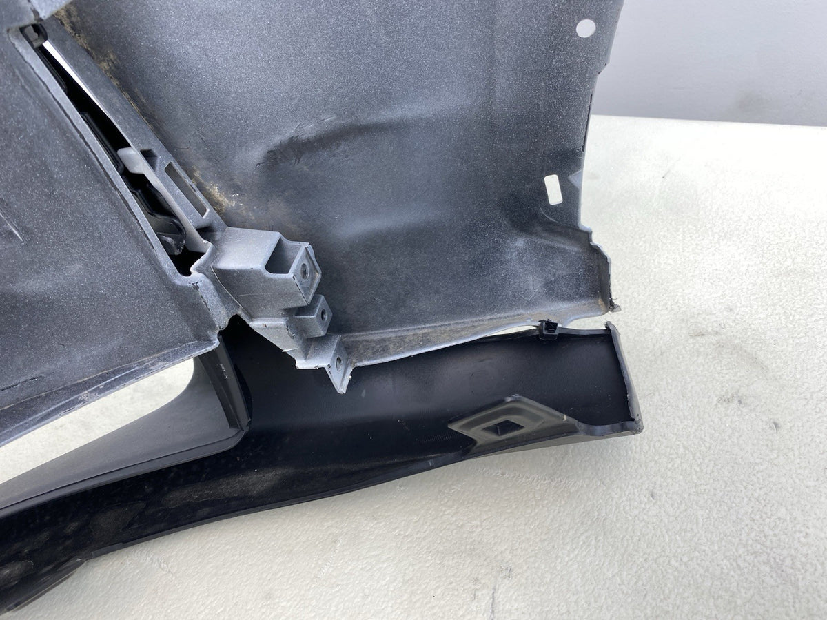 LEXUS NX 300H COMPLETE FRONT BUMPER WITH GRILL GENUINE 2014-2018