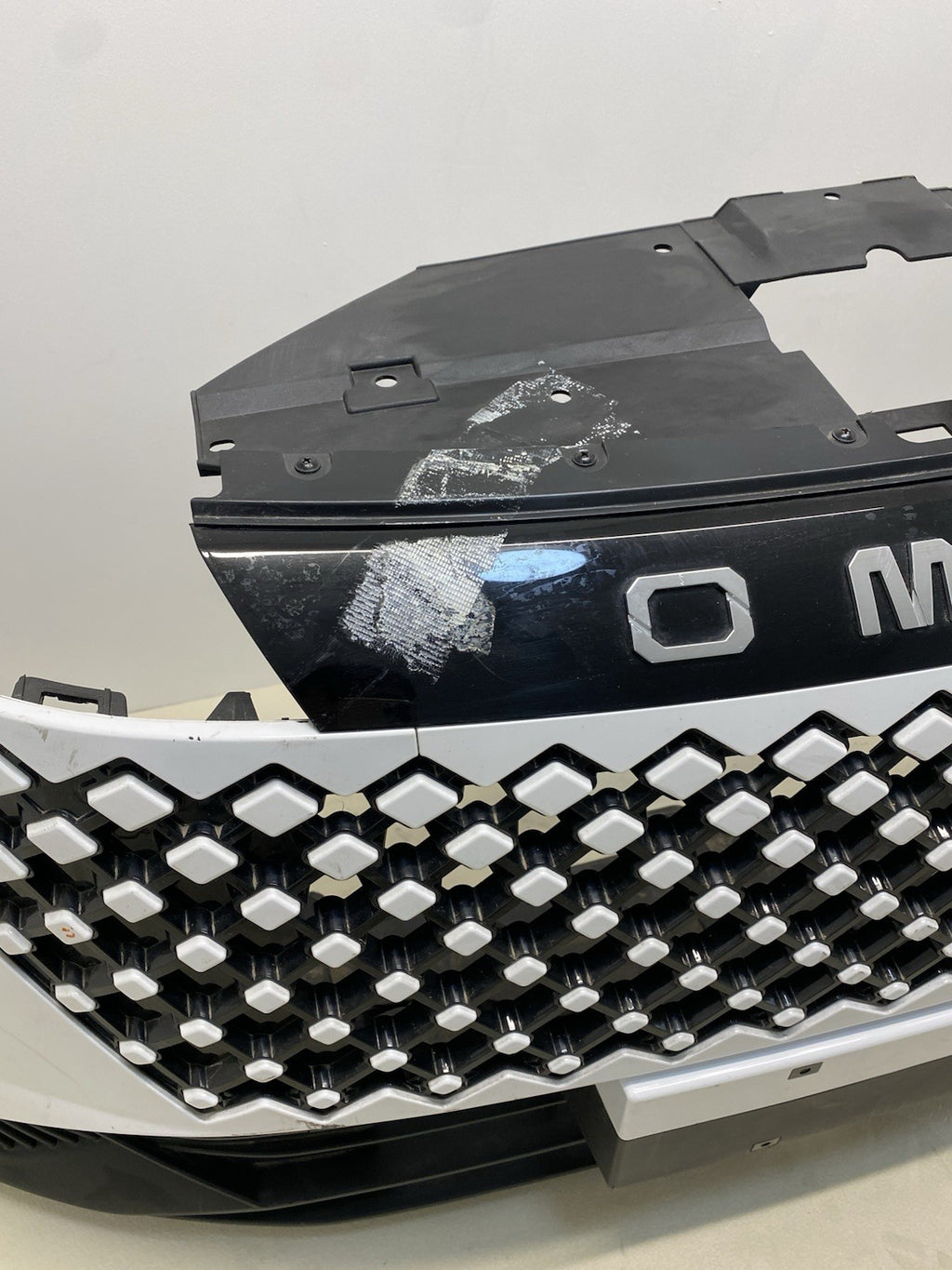 OMODA 5 SHS-H Hybrid Complete Front Bumper With Wiring, Sensors & Camera 2024-26