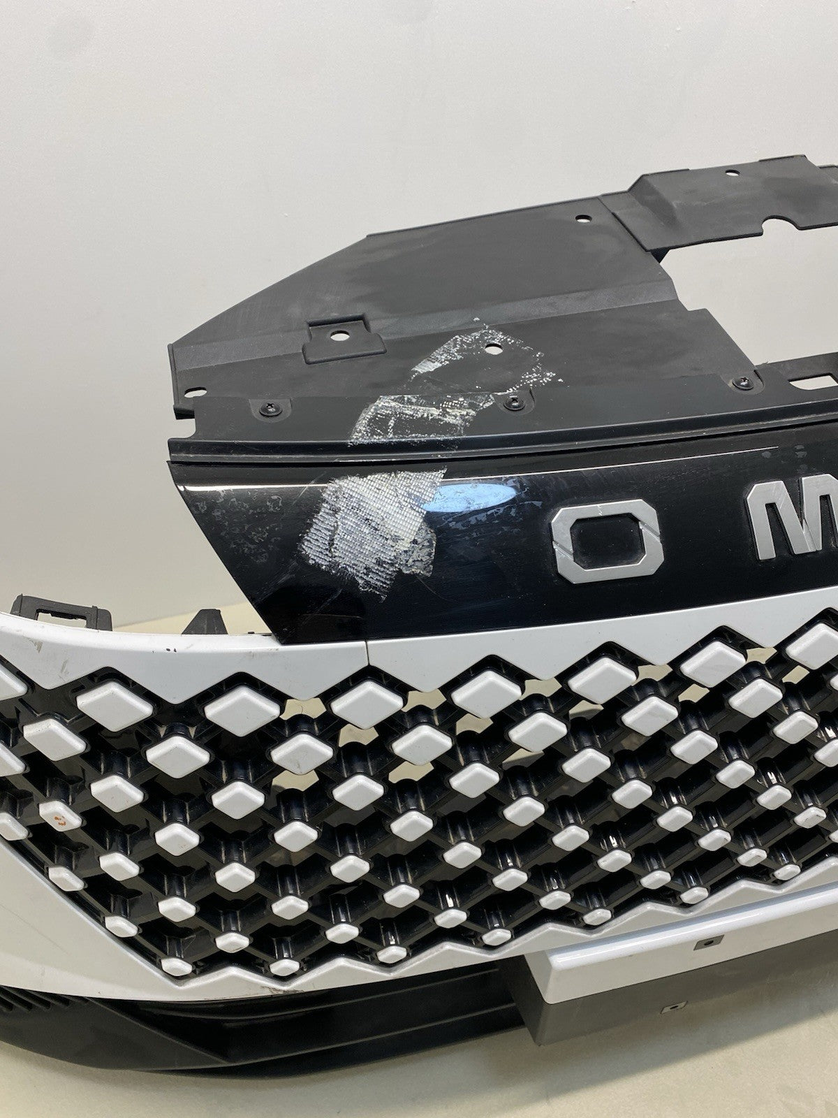 OMODA 5 SHS-H Hybrid Complete Front Bumper With Wiring, Sensors & Camera 2024-26